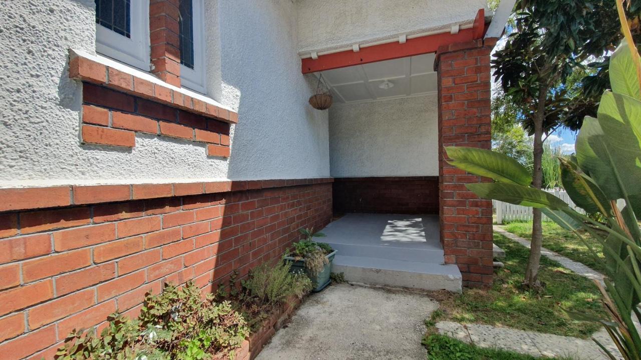Bright And Modern Oasis In Kingsland Auckland Exterior foto